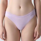 Low-rise seamless thong underwear