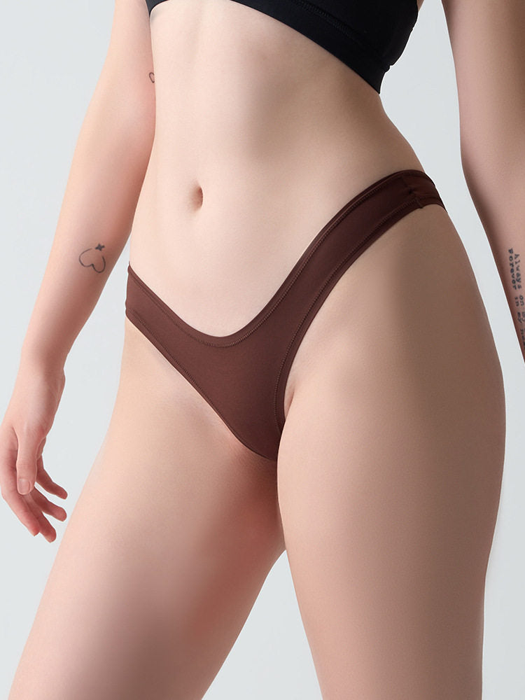 Low-rise seamless thong underwear
